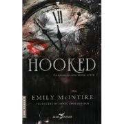 Hooked. Seria Never After
